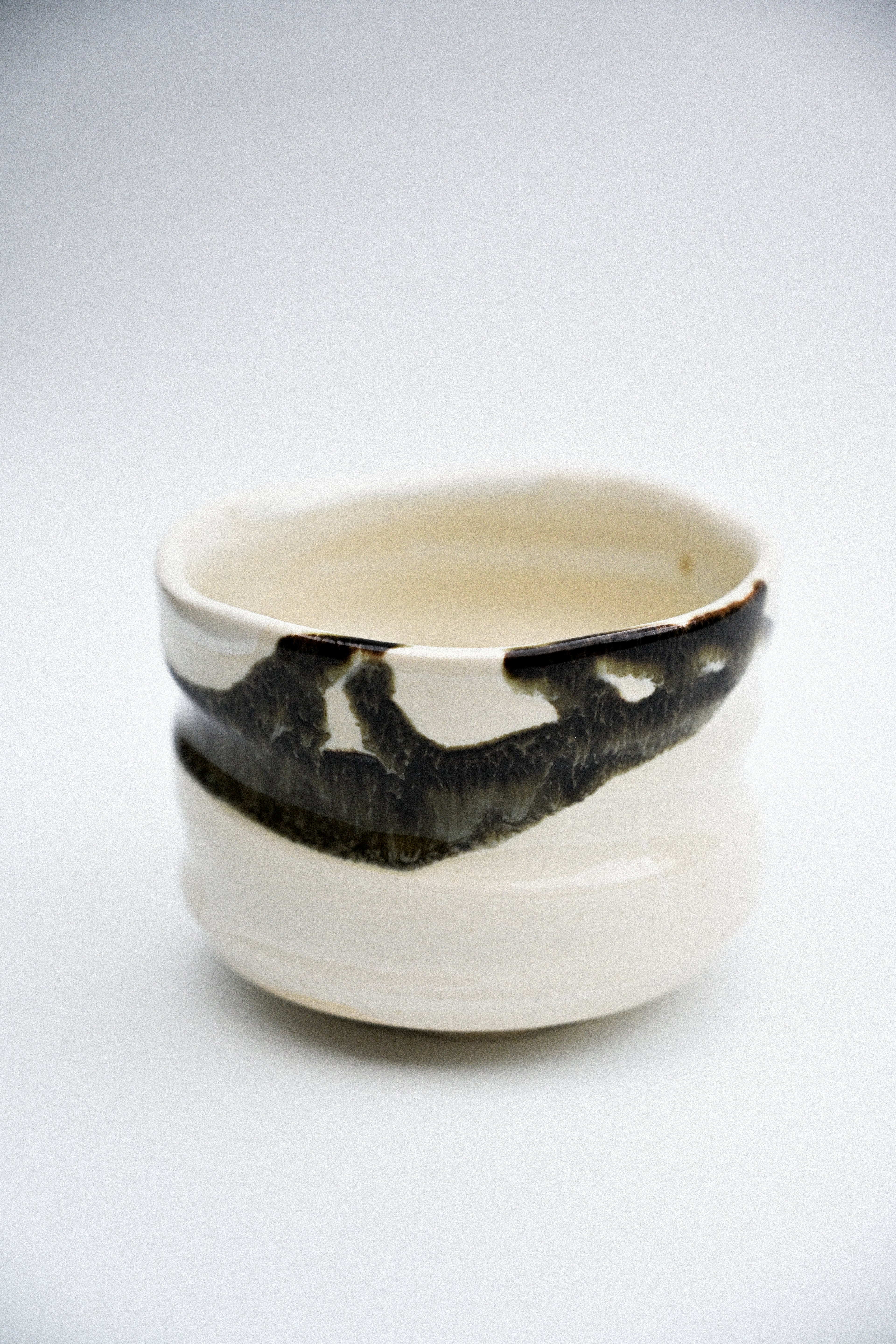 Matcha Bowl White and Black - Urushi